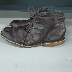 UGG Men's Brown Leather Shoes